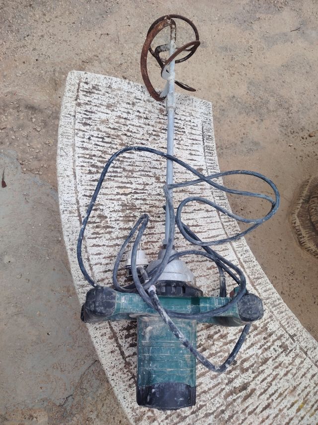 Mezcladora de materiales Parkside HG04642-BS