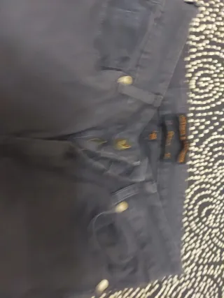 Pantalón vaquero azul marino