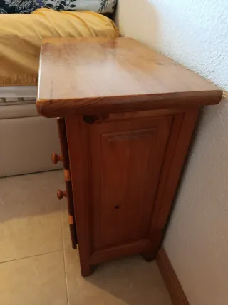 Mesilla de pino rústica/provenzal
