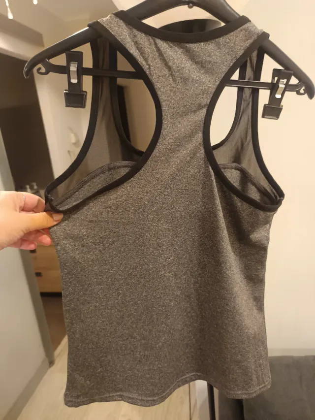 Camiseta/Top Deportivo Talla M-L