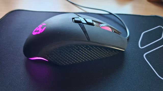 Pack Gaming Krom: Teclado, Ratón y Alfombrilla