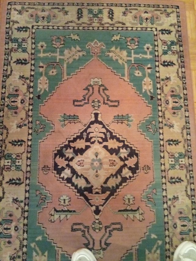 Alfombra estilo oriental rosa y verde