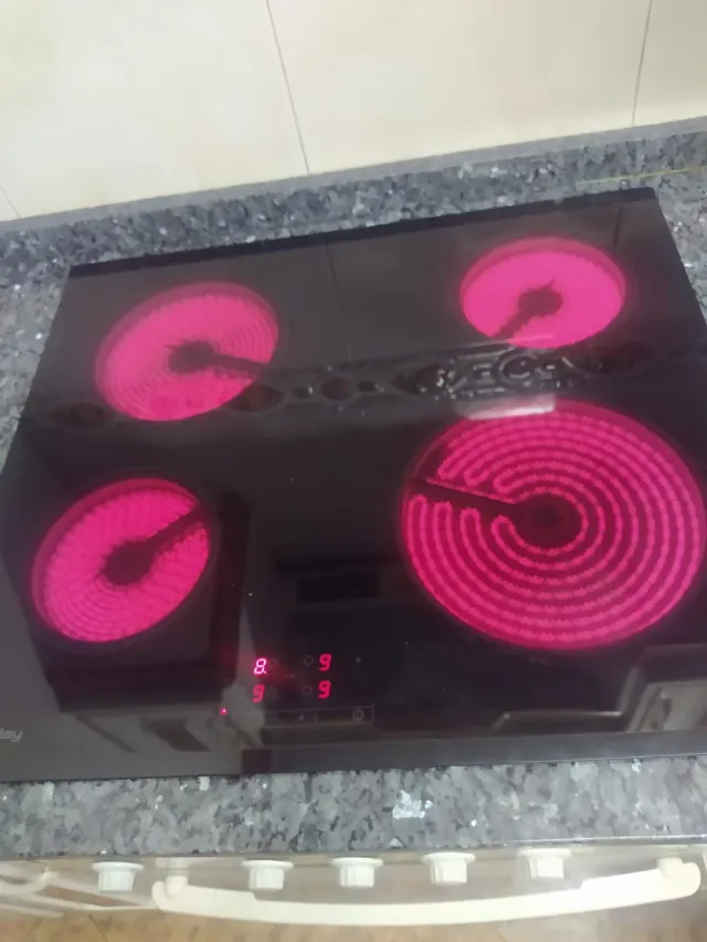 Vitrocerámica Balay Negra