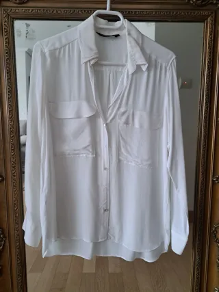 Camisa blanca fluida
