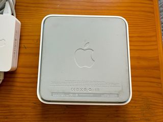 Apple AirPort Extreme Base Station