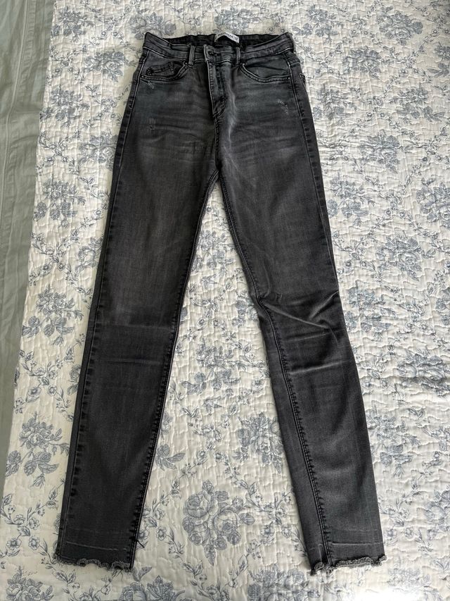 Jeans skinny grigi Pull&Bear
