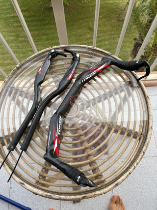 Manillar y Barras Carbono Triatlón Token