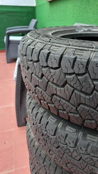 Neumáticos Mixtos All Terrain 205/70 R15