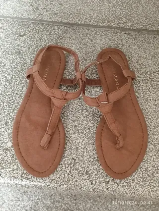 2 paia di Sandali estivi x donna numero 35/36