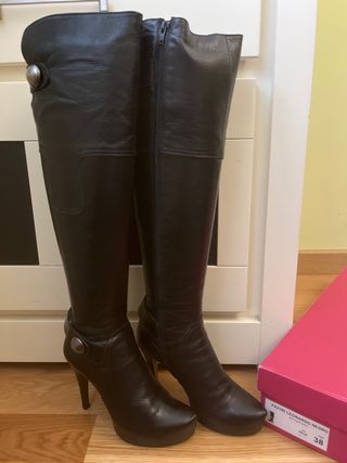 Botas Altas FLUXA Leonardo Talla 38 Negras