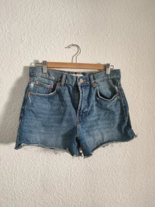 Shorts vaqueros Zara