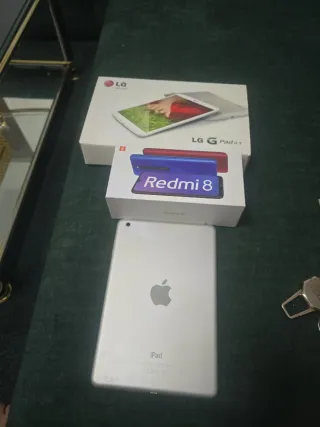 iPad mini, LG G Pad 8.3, Xiaomi Redmi 8