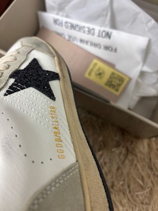Golden Goose Ballstar Sneakers Grises y Blancas