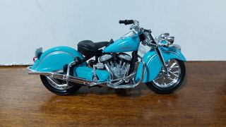 INDIAN CHIEF ROADMASTER  Y DOS MAS  ( 1/18 )