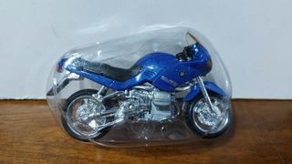 INDIAN CHIEF ROADMASTER  Y DOS MAS  ( 1/18 )