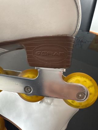 Patines línea artístico Graf blancos