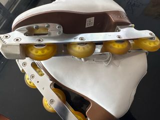 Patines línea artístico Graf blancos