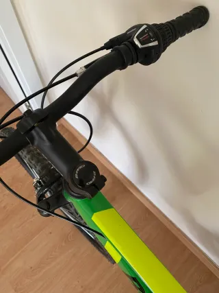Bicicleta 26" Talla M, B-Pro NUEVA