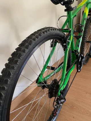 Bicicleta 26" Talla M, B-Pro NUEVA