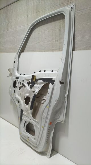 PUERTA DELANTERA DERECHA 142740 IVECO DAILY CAJA CERRADA (1999 =>)