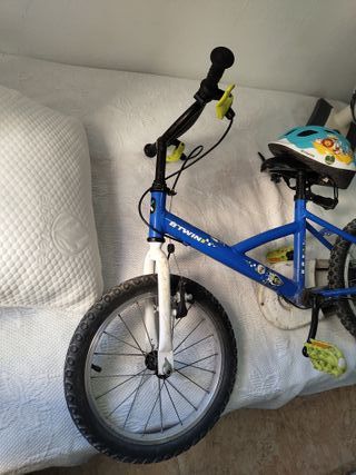 Bicicleta infantil azul