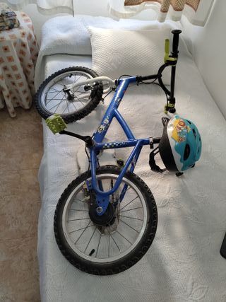 Bicicleta infantil azul