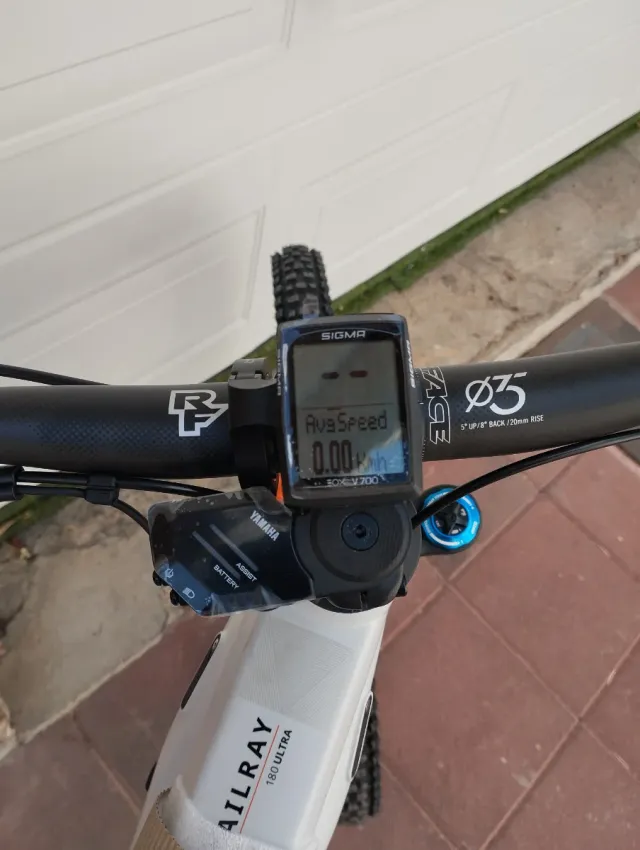 Bicicleta Eléctrica Montaña. Nueva sin estrenar.