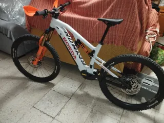 Bicicleta Eléctrica Montaña. Nueva sin estrenar.