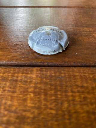 Chapa de champagne Henri Abelé