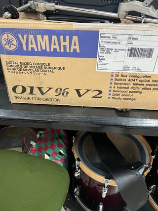 Mesa Mezclas Digital Yamaha 01V96 V2