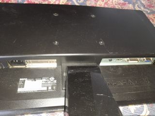 Monitor BenQ 26,6 Auxiliar