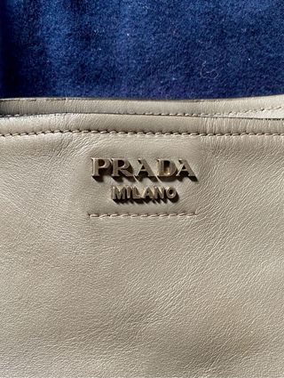 Bolso Tote Prada Gris Piel