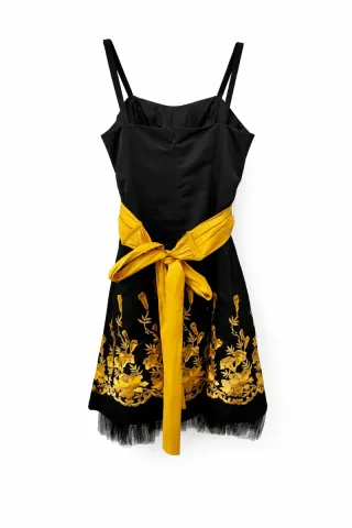 Vestido fiesta negro con bordado dorado