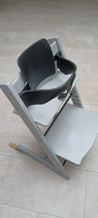 Silla Stokke Tripp Trapp gris
