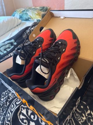 Nike Air Max DN Zapatillas Rojas y Negras