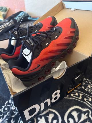 Nike Air Max DN Zapatillas Rojas y Negras