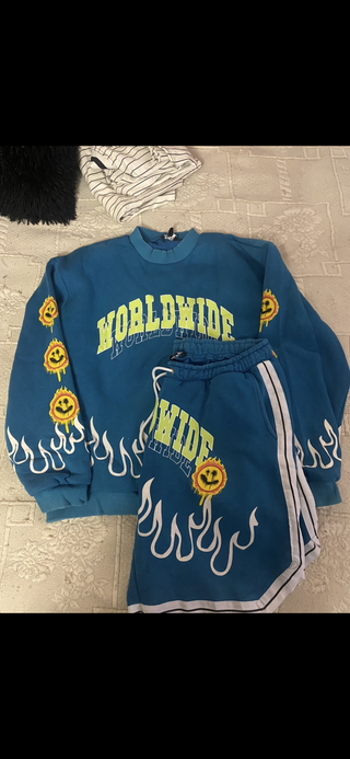 Conjunto Sudadera y Pantalón Worldwide