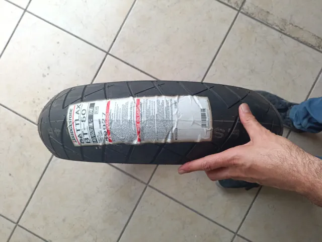 Bridgestone Battlax BT-50 140/60ZR18