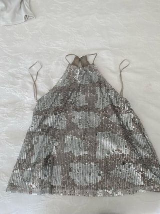 Top lentejuelas Zara plateado