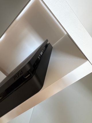 PS4 Slim Sony Negra