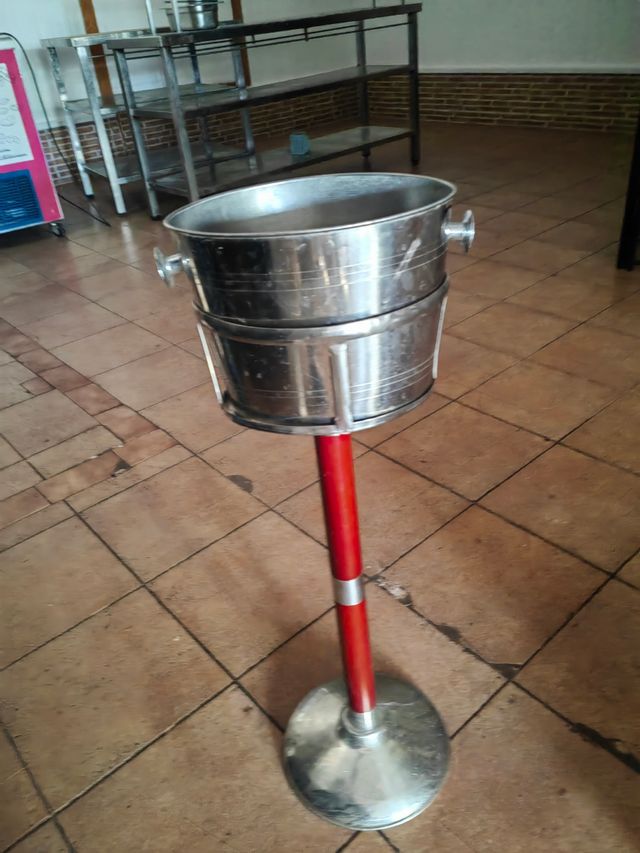 Supporti per barre in metallo