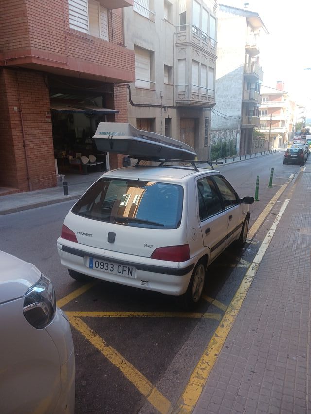 Peugeot 106 2001 etiqueta B