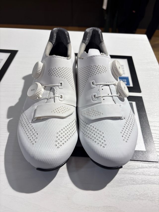 Zapatillas Liv Macha Pro Talla 37-38-39