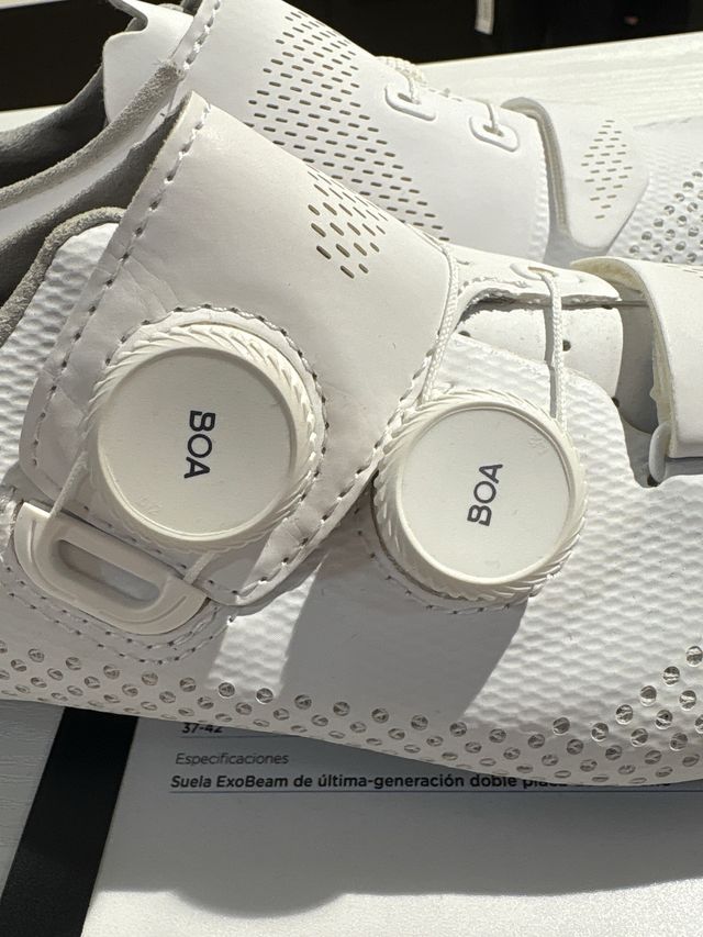 Zapatillas Liv Macha Pro Talla 37-38-39