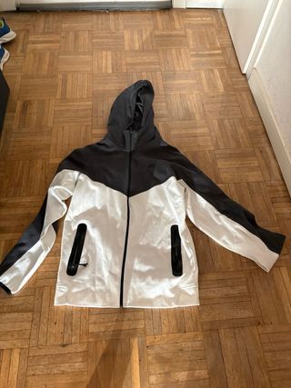 Chaqueta Nike  