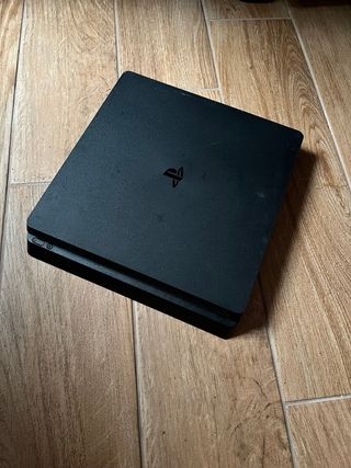 Ps4 Slim Versión 5.55