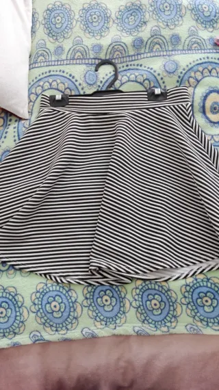 Falda de vuelo Nueva