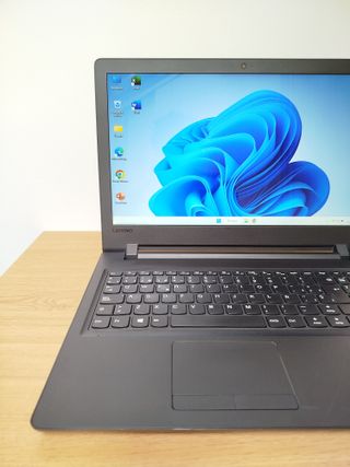 Portátil Lenovo i5