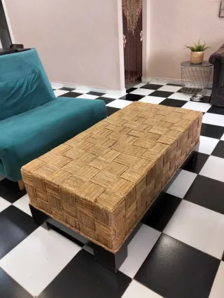 Mesa de centro/baúl tejido y madera