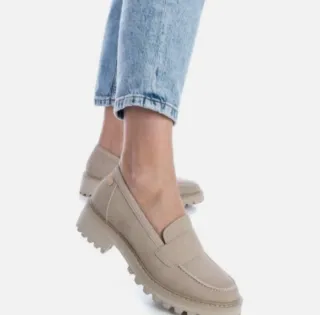 Mocasines beige suela track